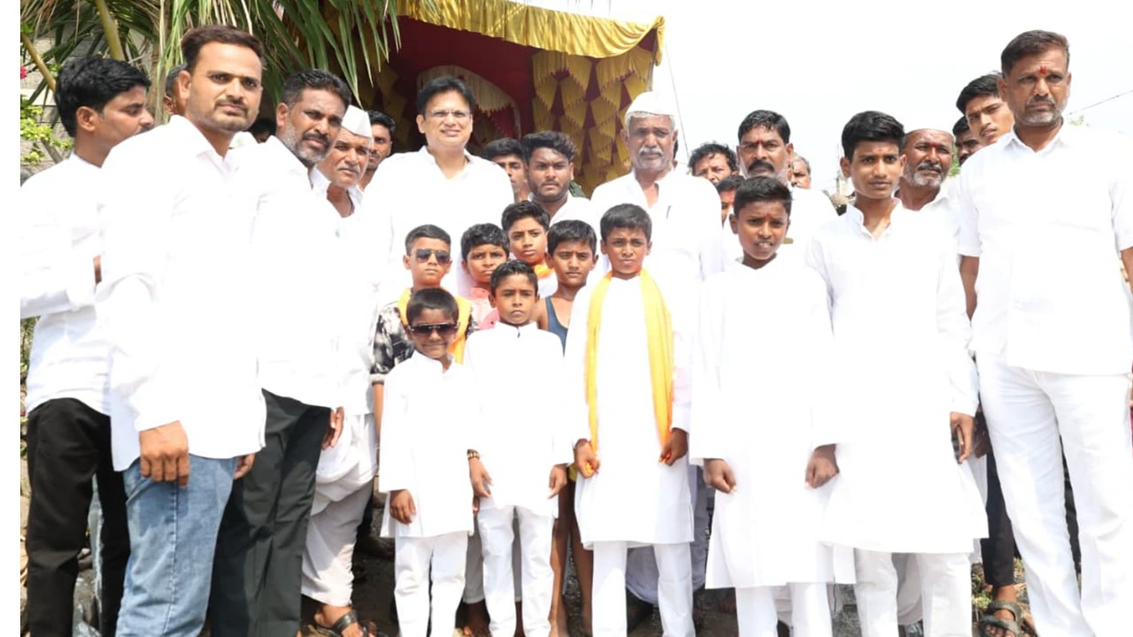 ಅಜಯಸಿಂಗ್‌ ಗೆ ಮಂತ್ರಿಸ್ಥಾನ: ಯೋಗೇಶ ಉಮ್ಮರಗಿ ಸಂಭ್ರಮ| Ajay Singh's ministerial seat Yogesh Umaragi Celebrate